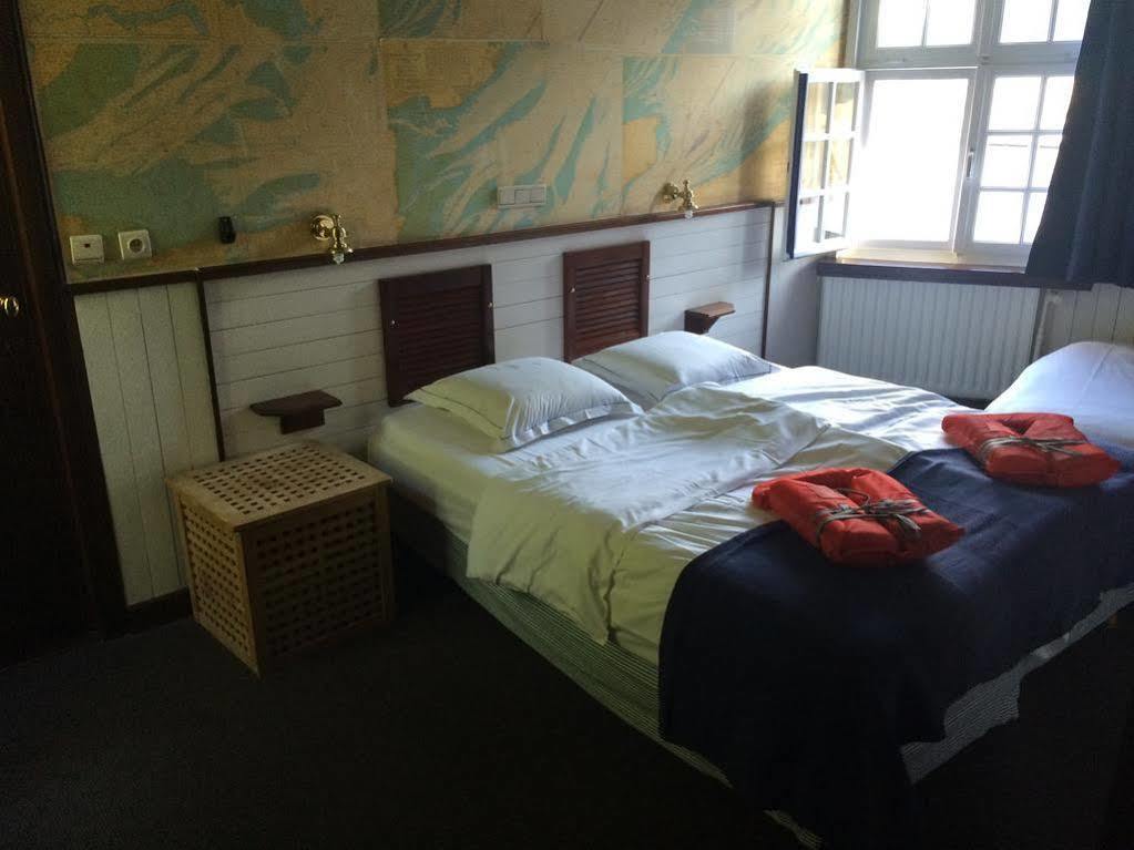 Boat Hotel De Barge Bruges Exterior foto